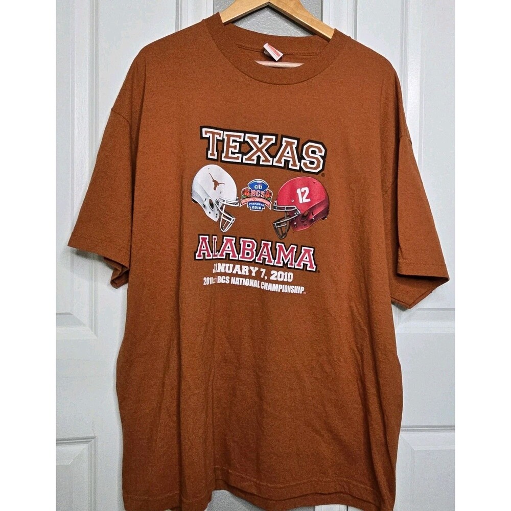 Y2K Co-Op Exclusive Texas Longhorns 2010 RoSE Bowl Graphic Shirt Football 2XL